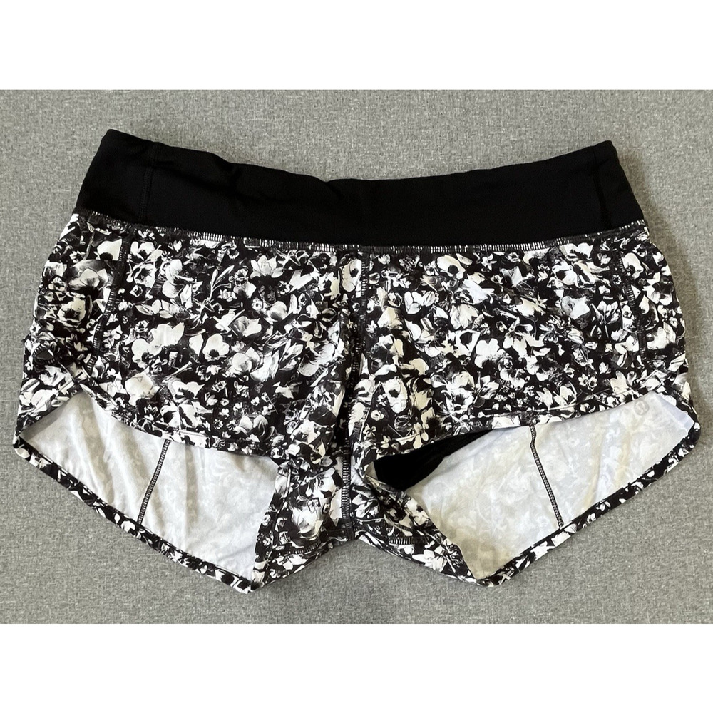 Lululemon 8 Speed Shorts Mash Up White Black Floral running yoga